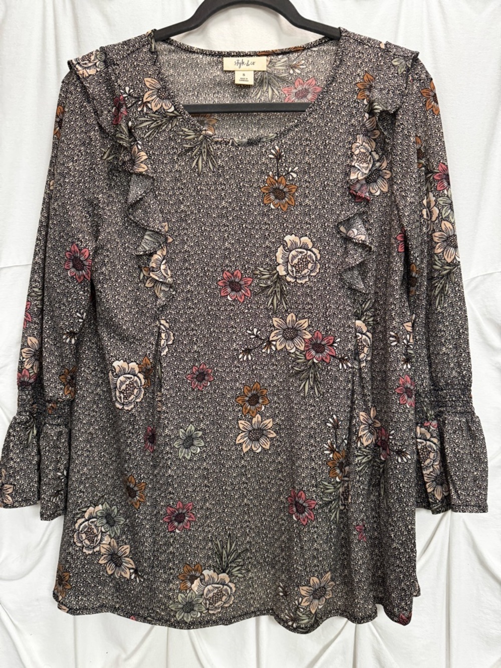 Style & Co. Floral Ruffle Trim Black Women’s Top Blouse Small